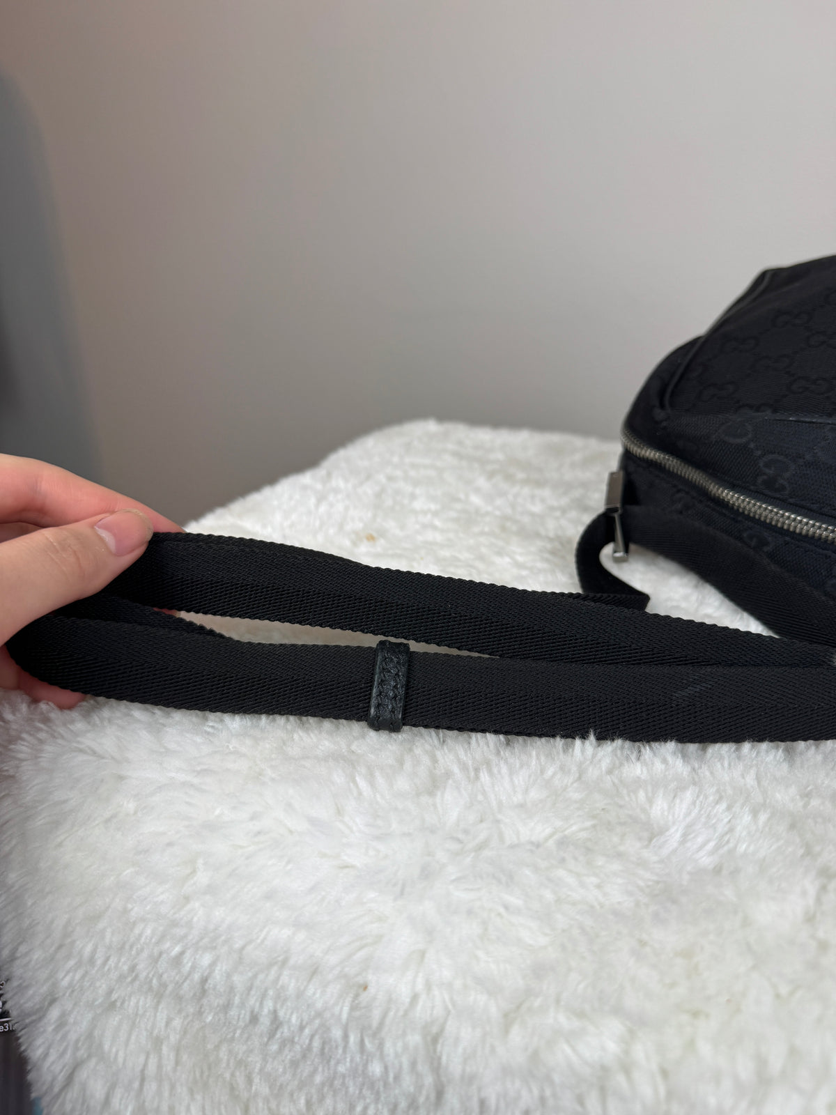 GUCCI GG canvas crossbody Black
