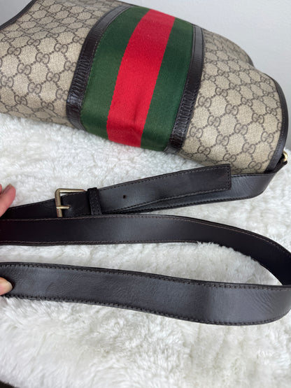 GUCCI Web Flap large Messenger GG Supreme Coated Canvas