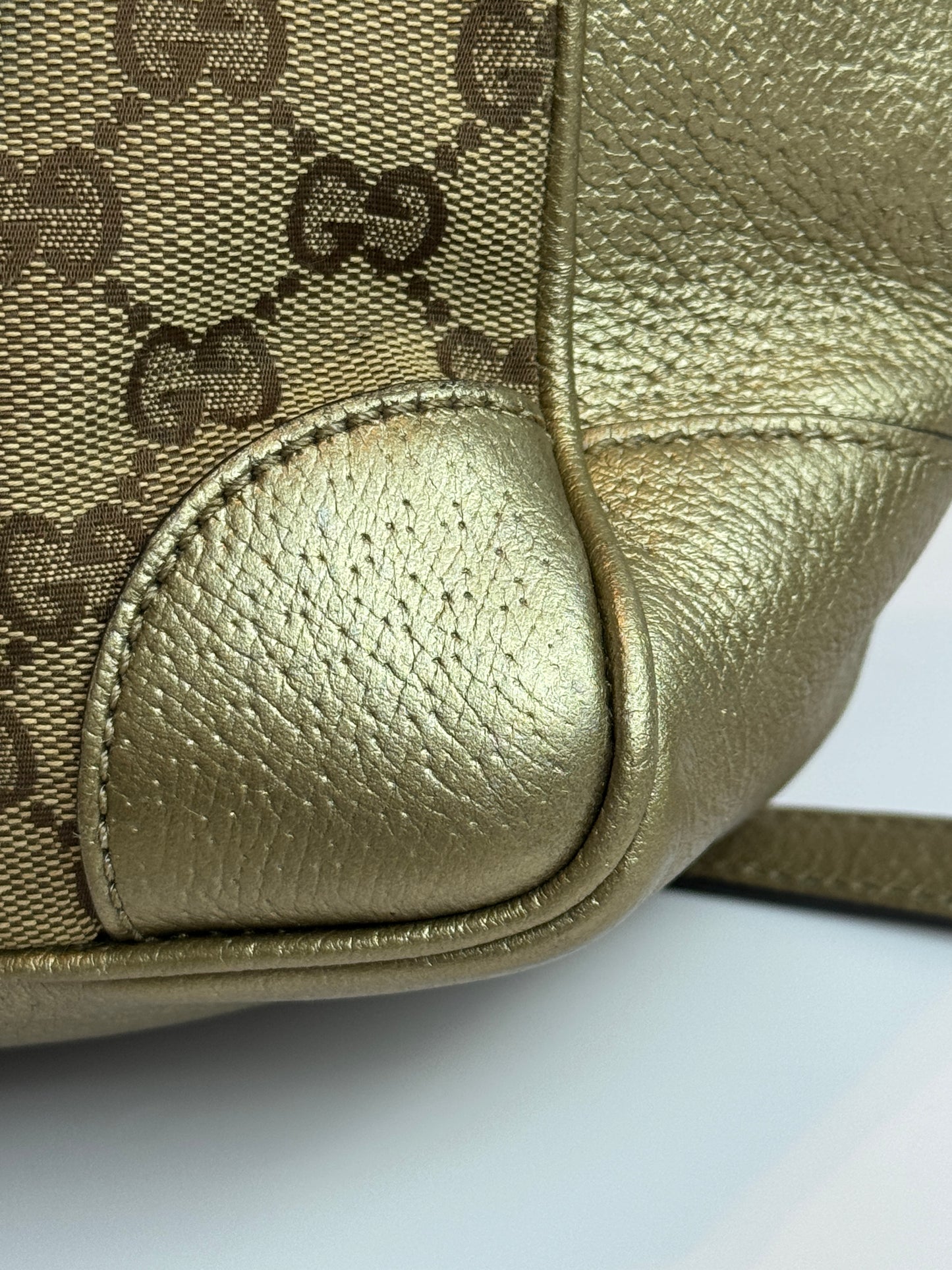 GUCCI Bree GG Canvas Small