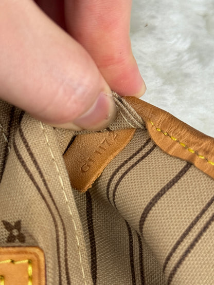 LOUIS VUITTON Neverfull Monogram MM 2012