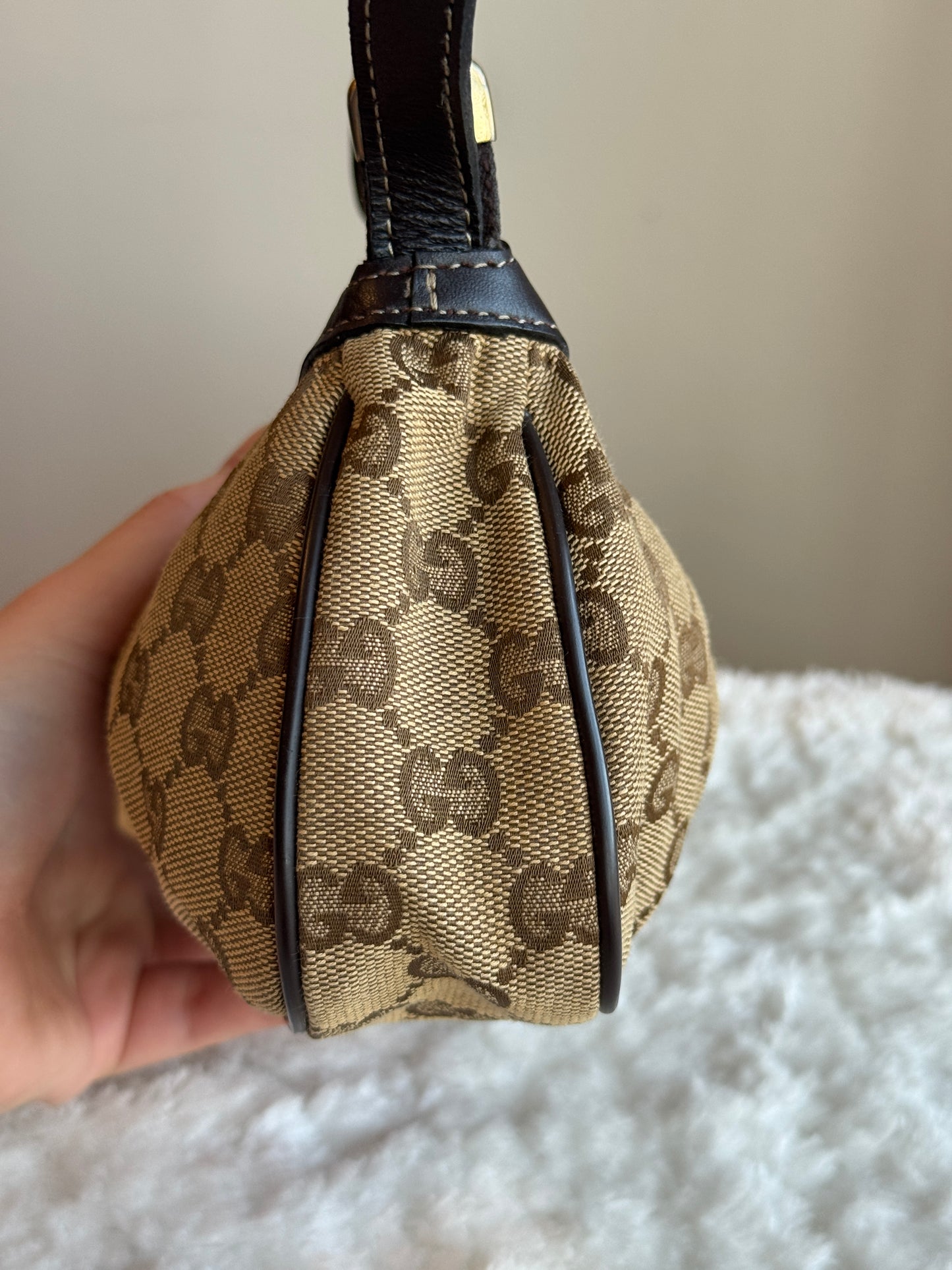 GUCCI Lovely Heart GG Canvas Brown