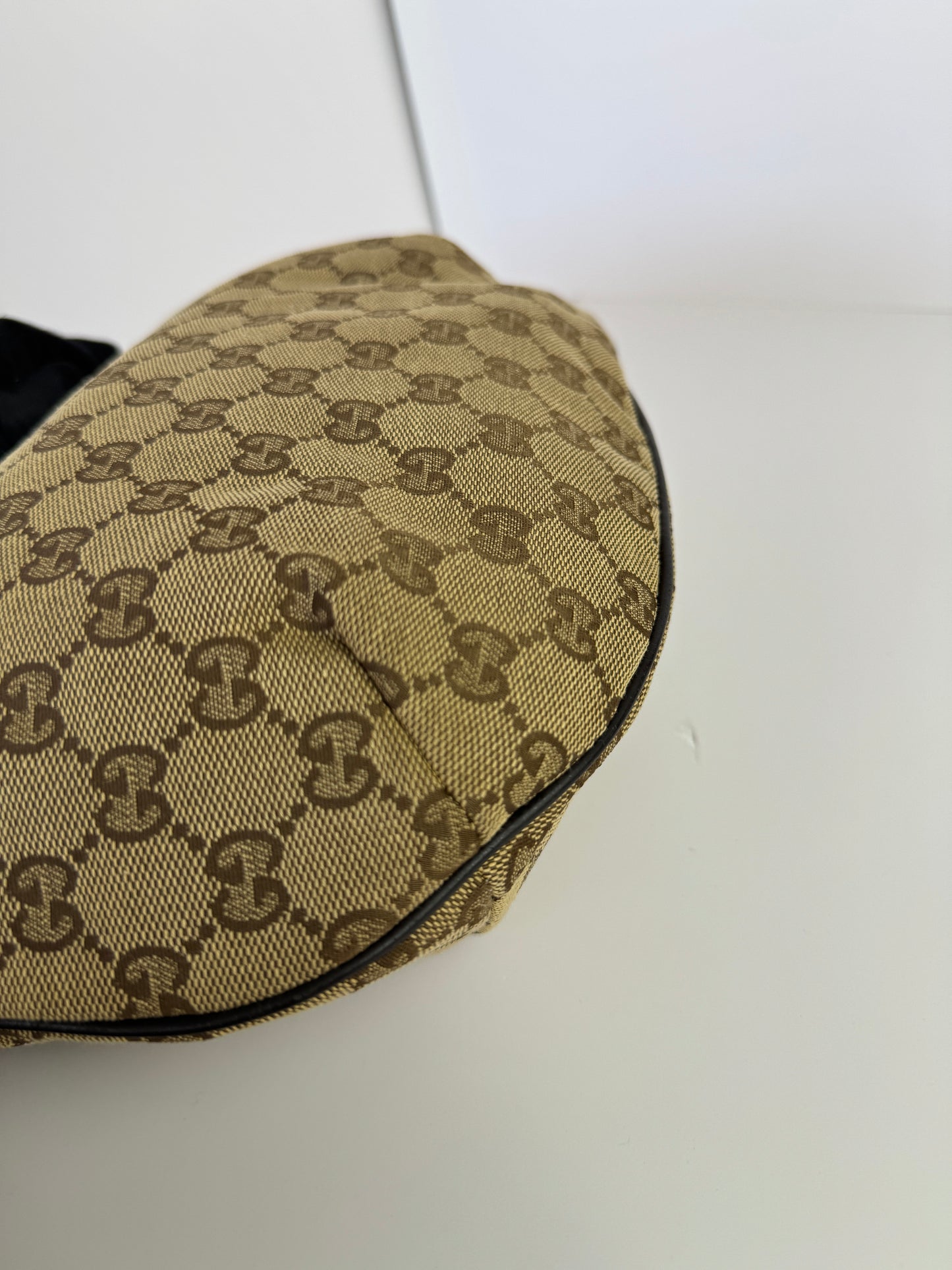 GUCCI Web Halfmoon GG Canvas