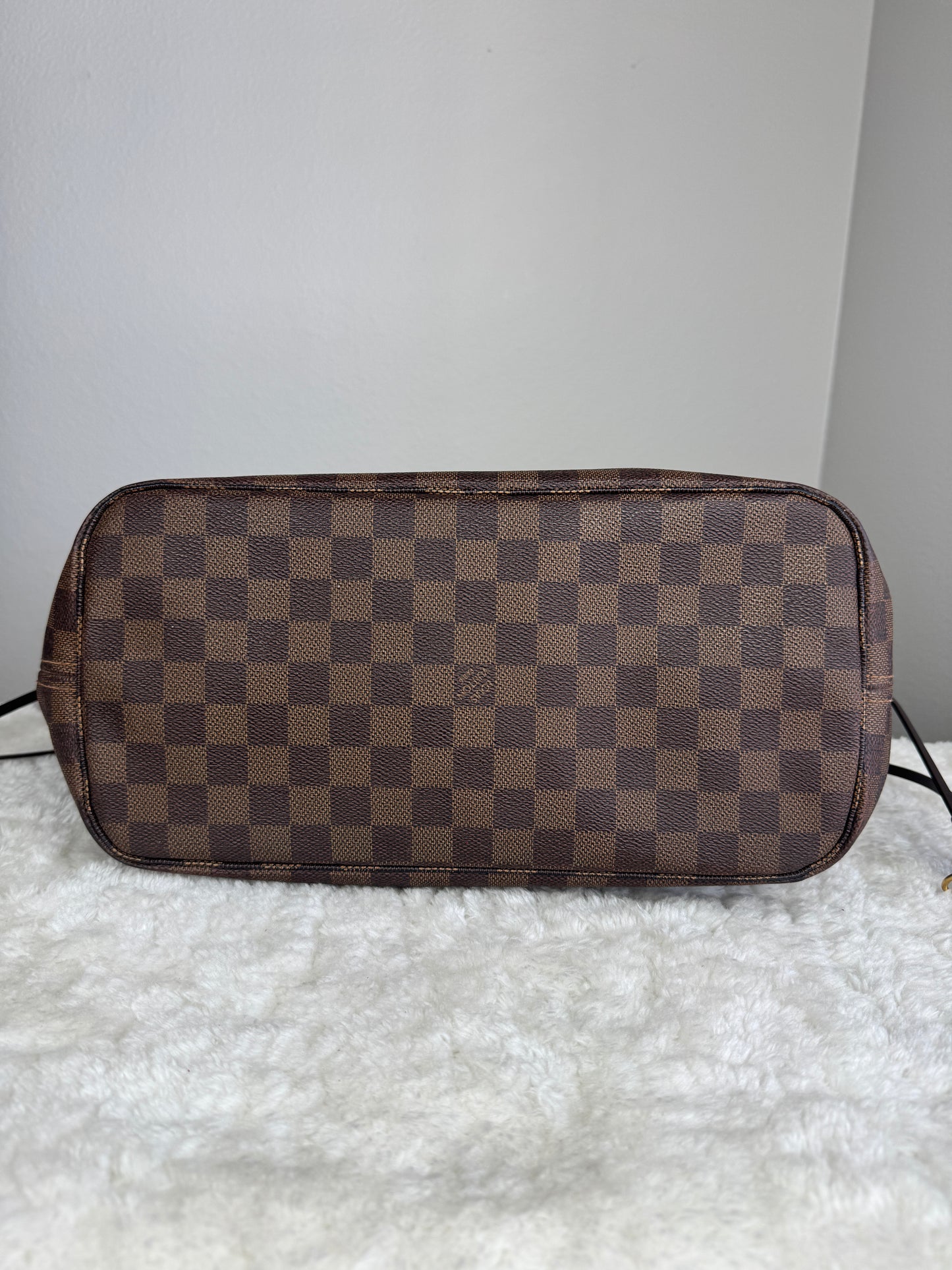 LOUIS VUITTON Neverfull Damier MM 2011