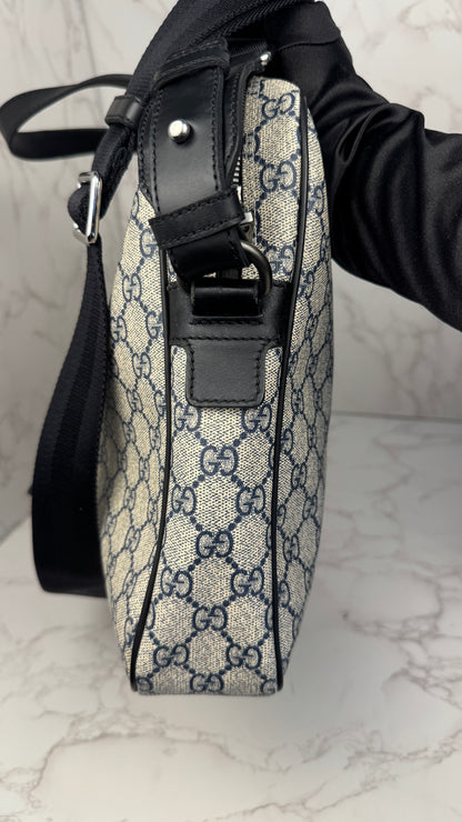 Gucci Briefcase Convertible Zip Around GG Coated Canvas Medium