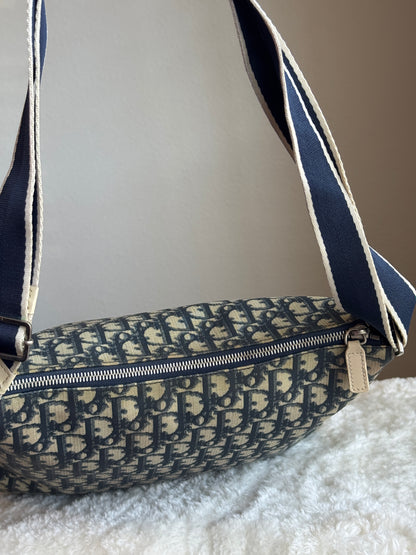 CHRISTIAN DIOR Vintage Girly Zip Messenger Bag Diorissimo Coated Canvas