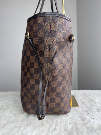 LOUIS VUITTON Neverfull MM Damier (2010)