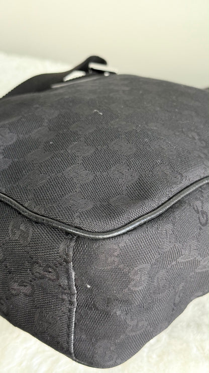 GUCCI Front pocket GG canvas Black Crossbody Black