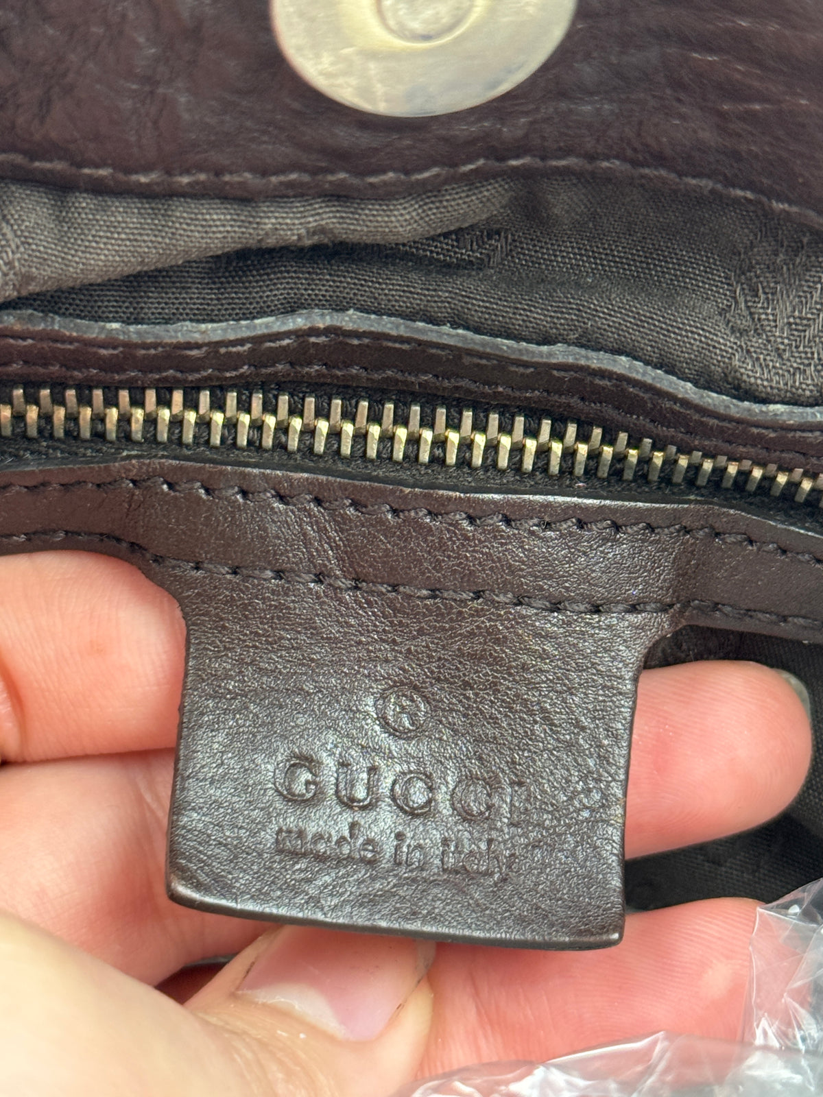 Gu