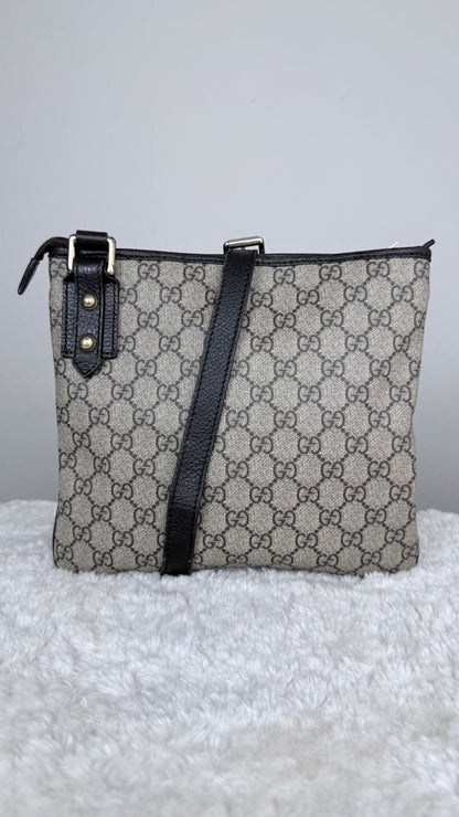GUCCI Flat Messenger Coated Canvas Dark Brown