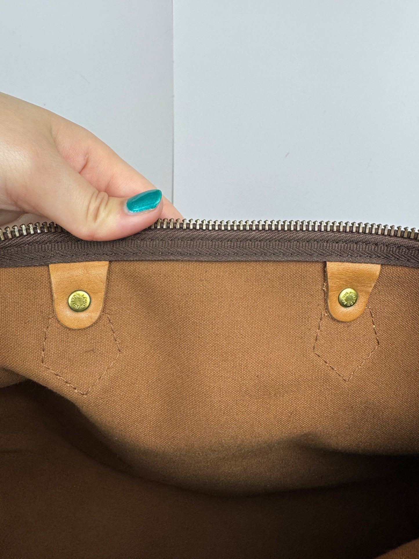 Louis Vuitton Speedy Vintage 40 Monogram