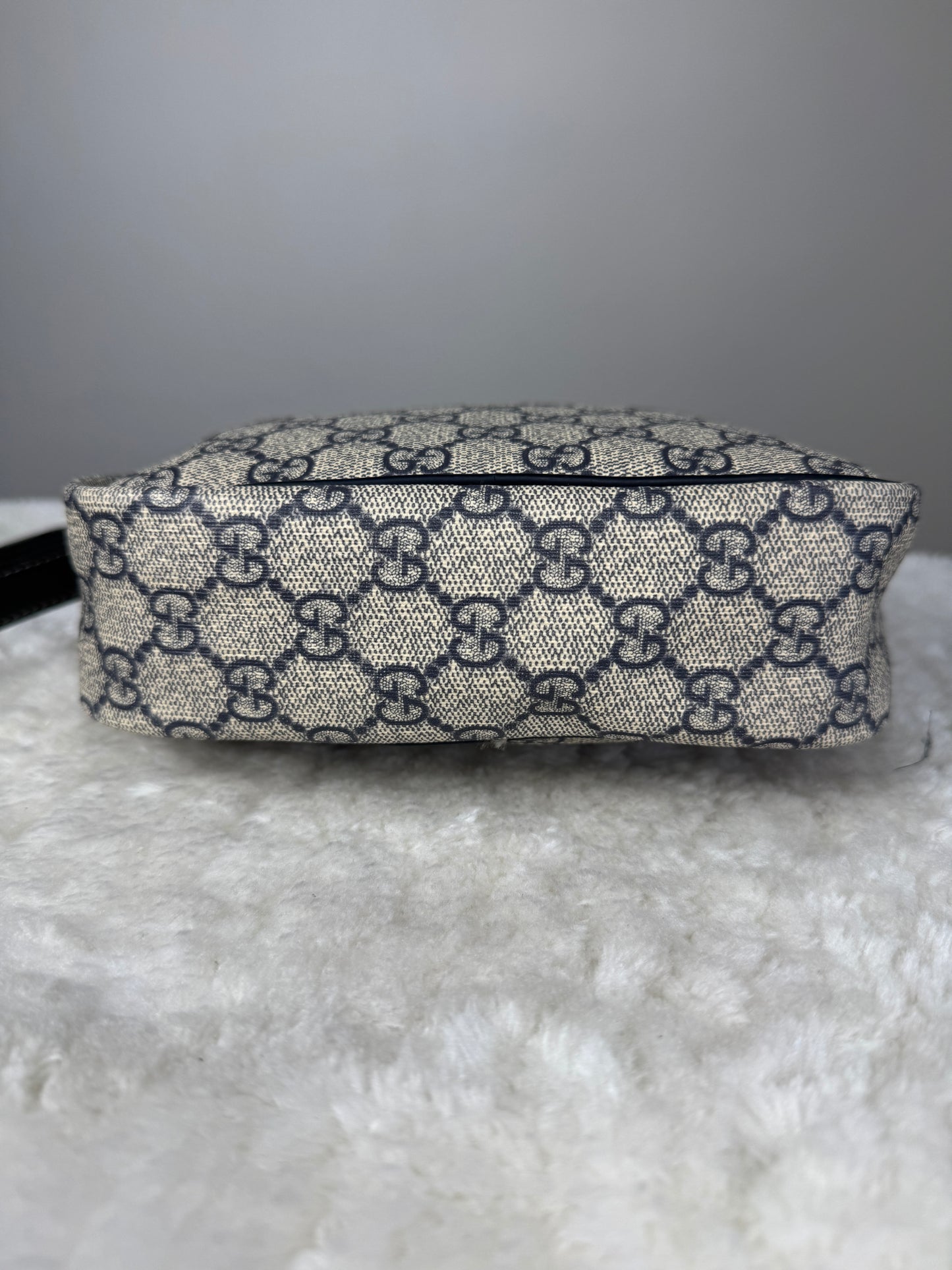 GUCCI Front Zip Small Gg Suprme Coated canvas Navy