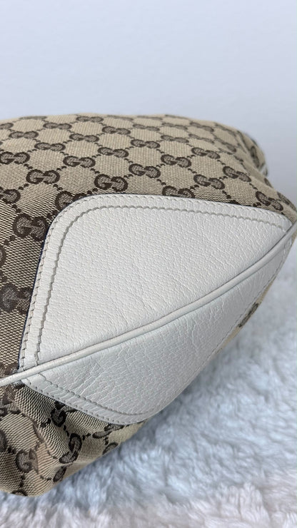 GUCCI Web bow Hobo GG Canvas white