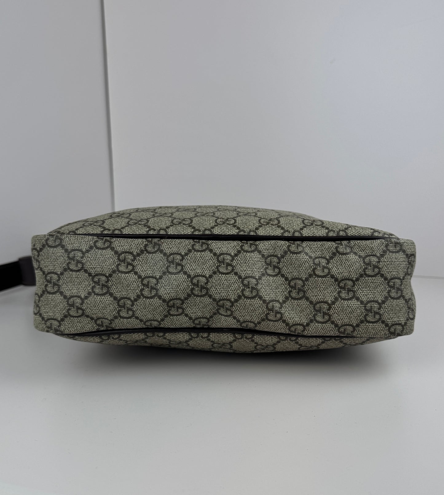 Gucci Front Zip Leather Messenger Brown