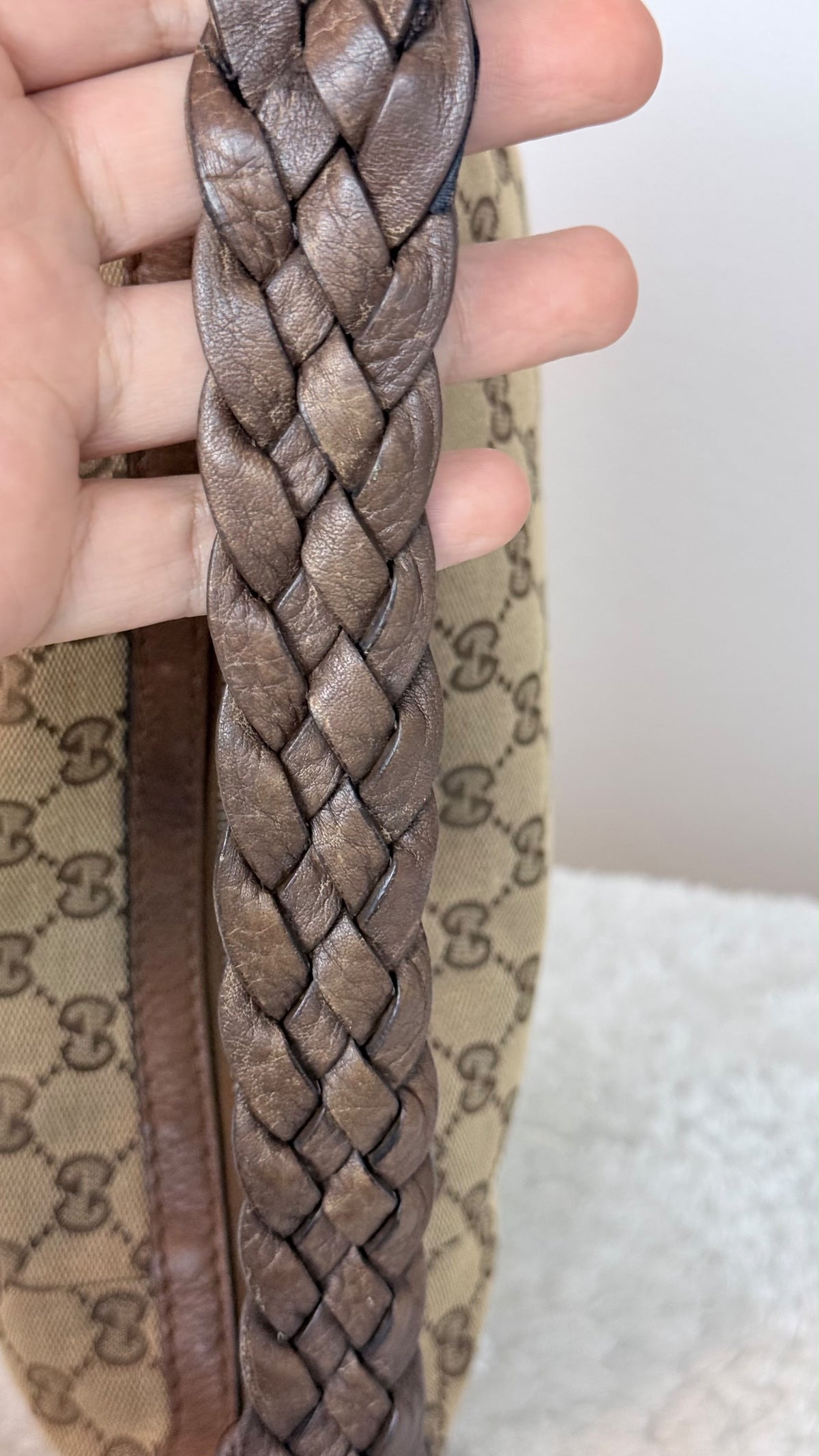 Gucci Hobo GG Canvas shoulder brown