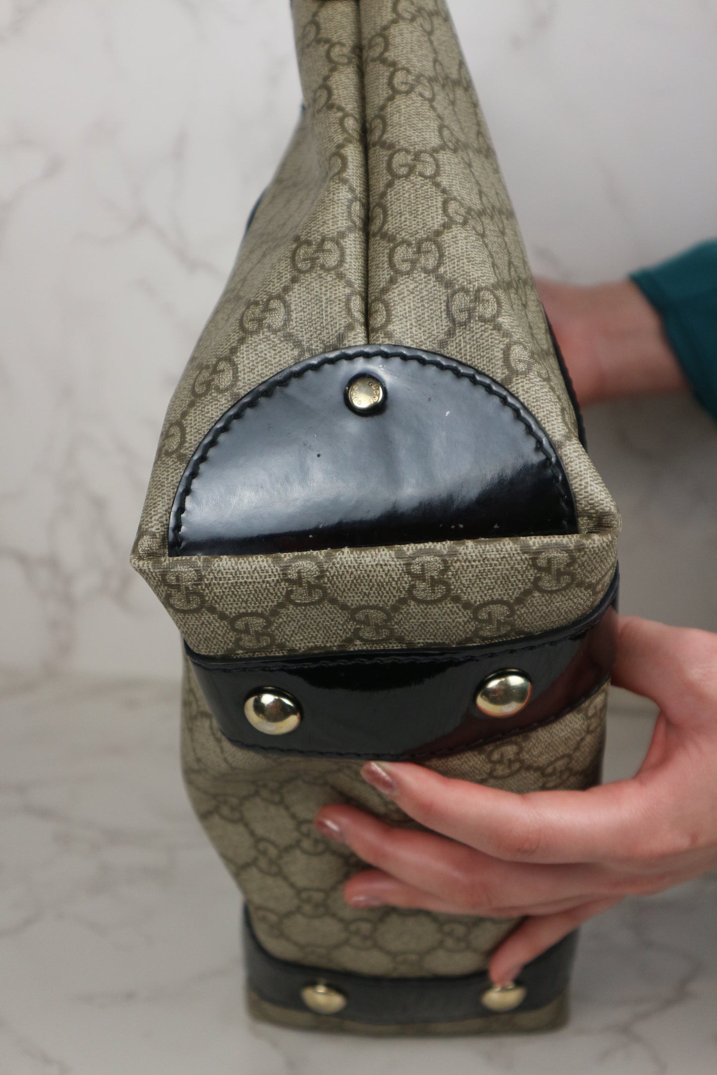 Gucci GG Supreme Ribbon Tote Coated Canvas Bag