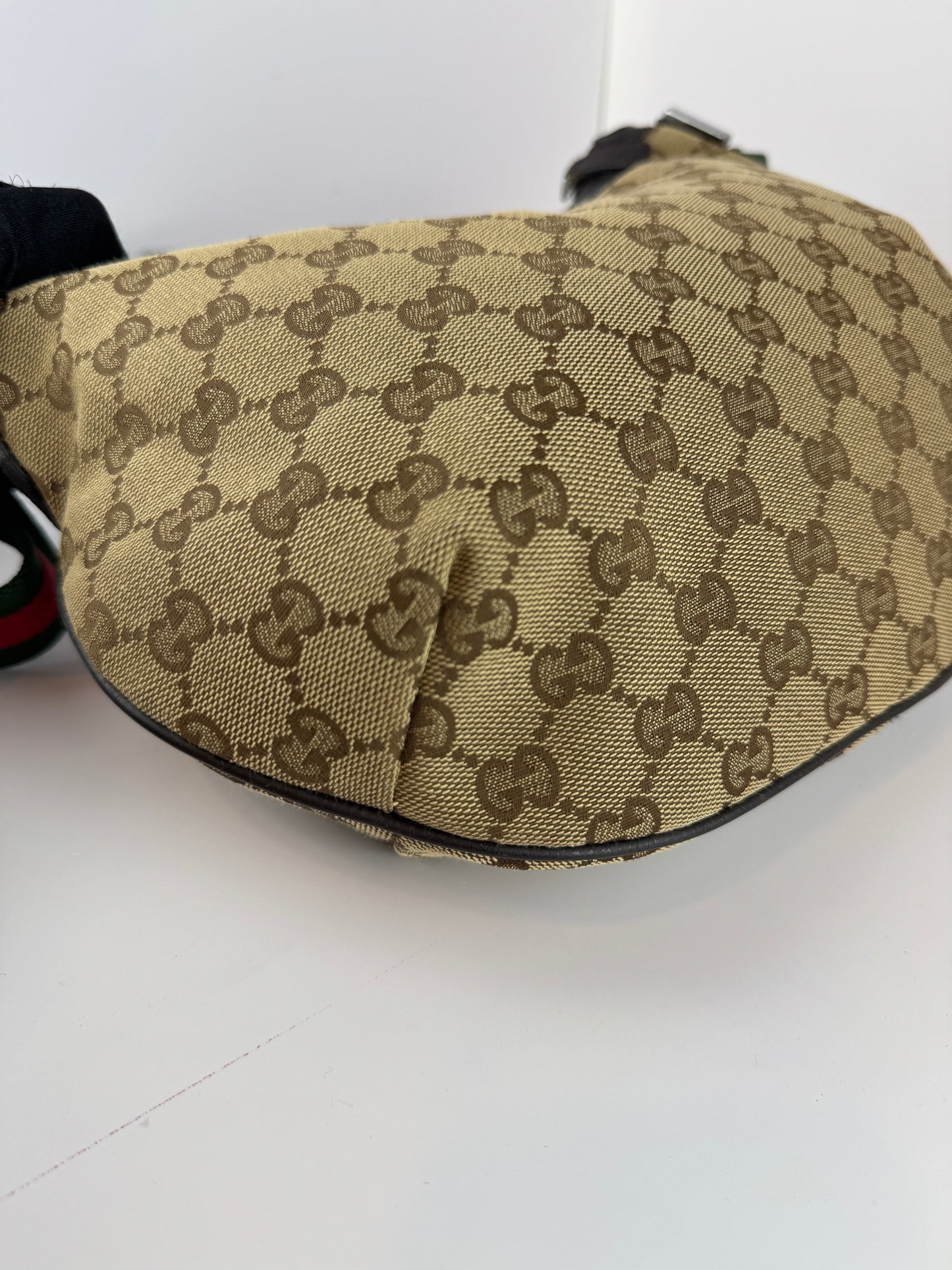 Gucci Web Halfmoon GG Canvas Medium