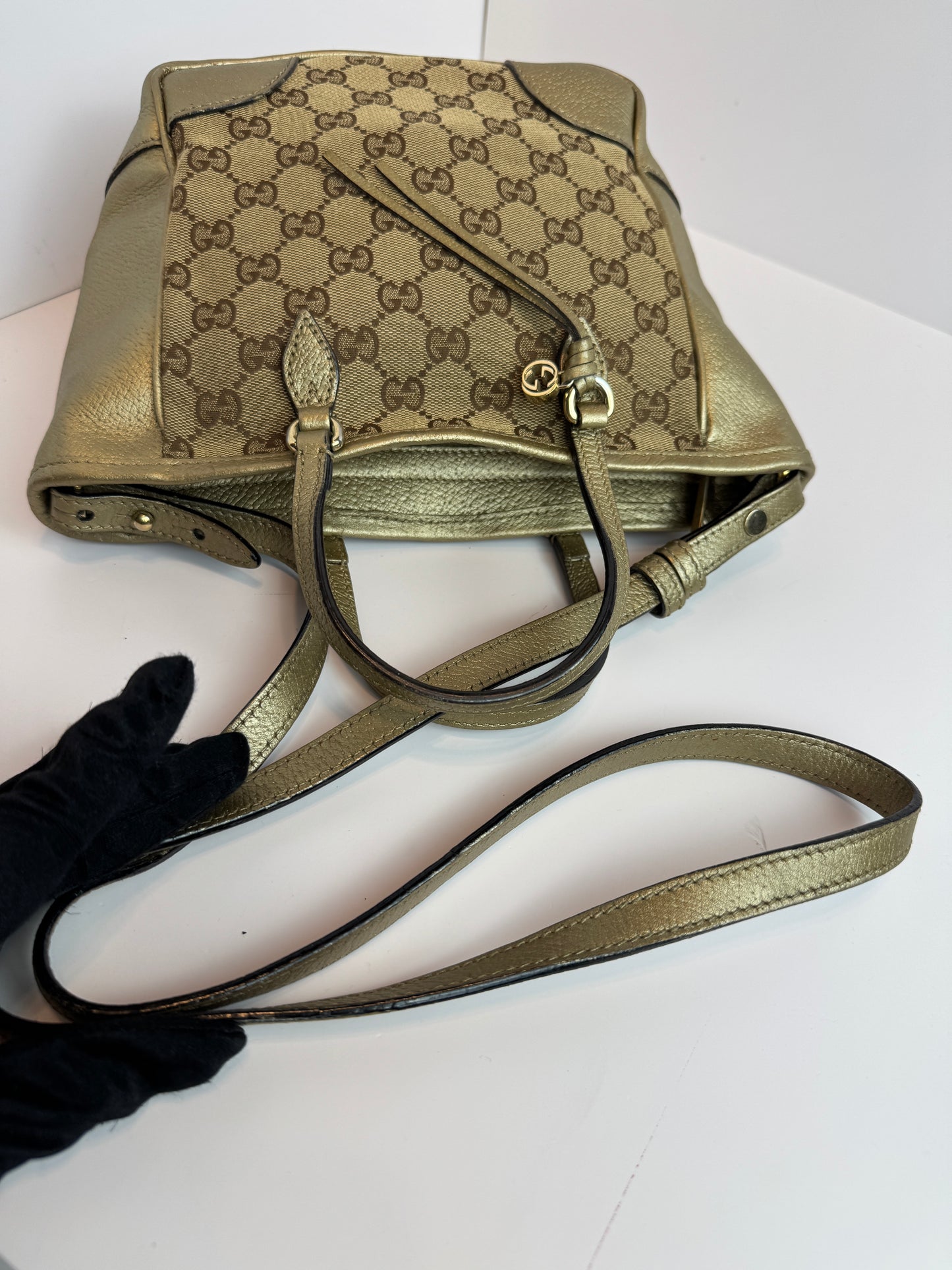 GUCCI Bree GG Canvas Small
