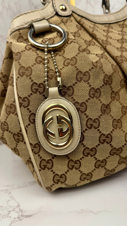 Gucci Sukey Hobo Monogram Beige