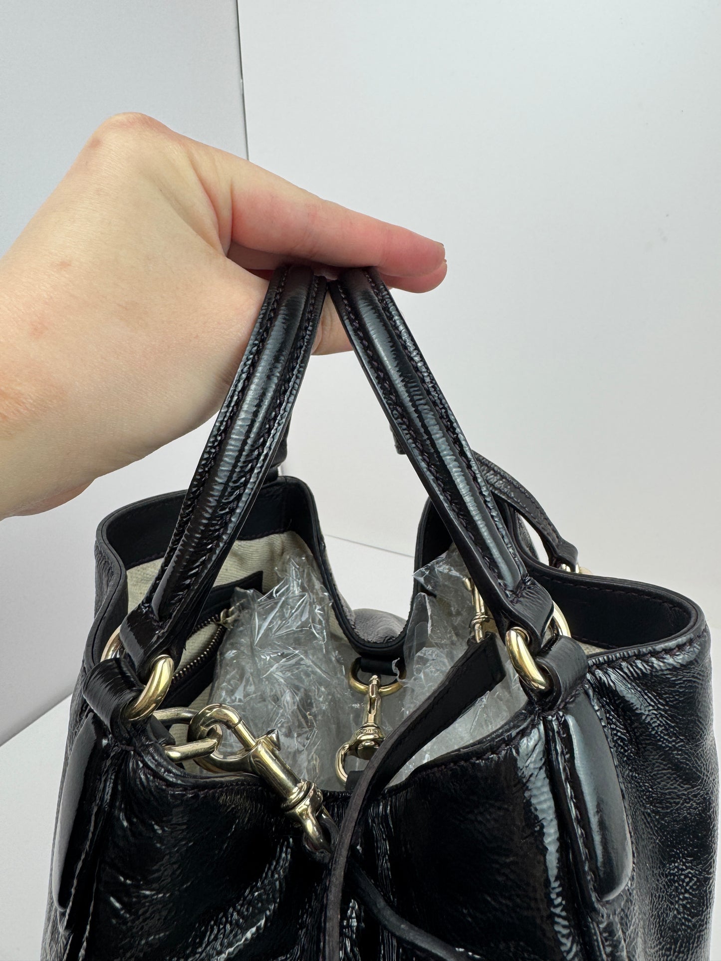 Gucci Interlocking G Soho Crossbody Black