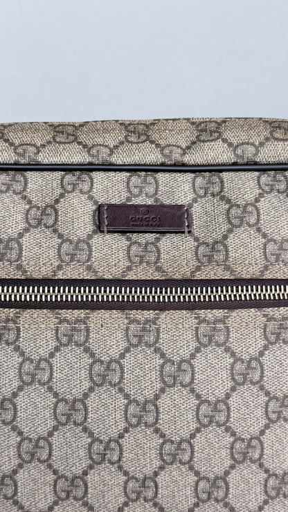 GUCCI Front Zip Messenger GG Coated Canvas Brown