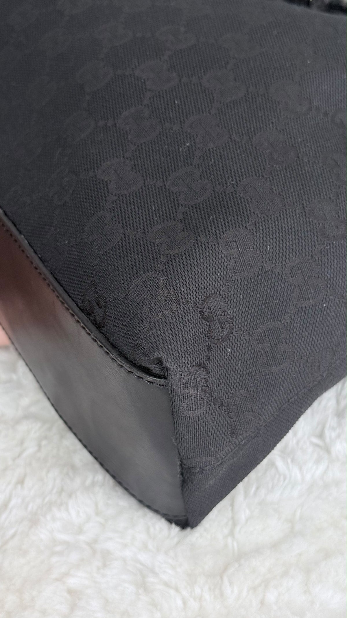 GUCCI Piston Shoulder GG Monogram Black