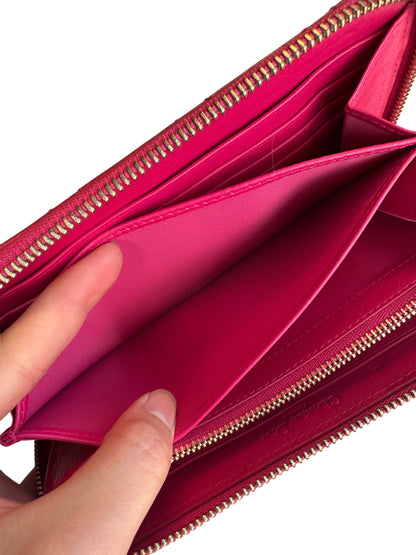 WA4👛Dior Long wallet zippy Red (COA Included) retail $1350