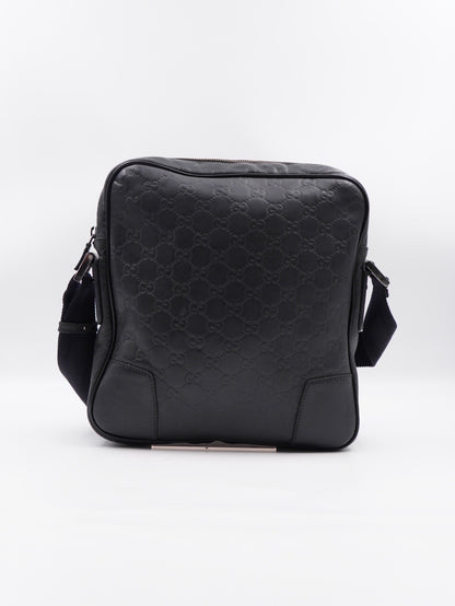 Gucci Monogram leather black