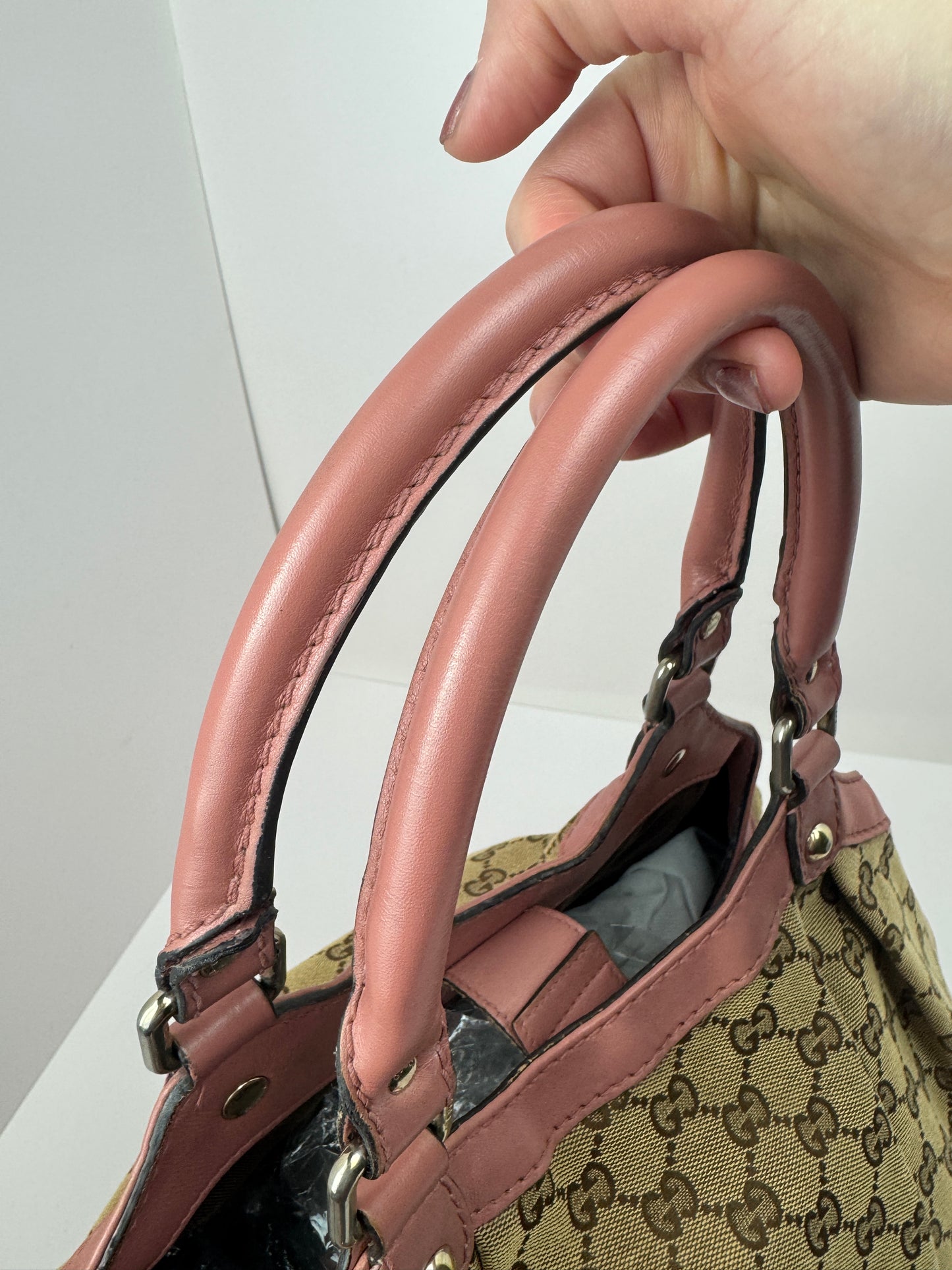Gucci Sukey Hobo Shoulder GG Canvas Pink