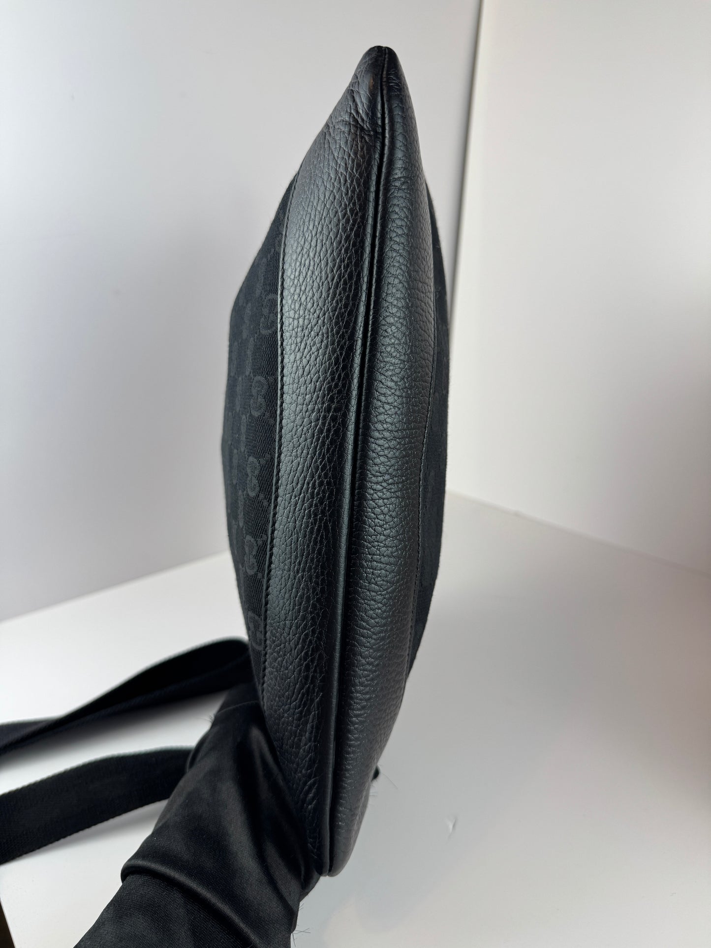 GUCCI Front Pocket GG Canvas Black