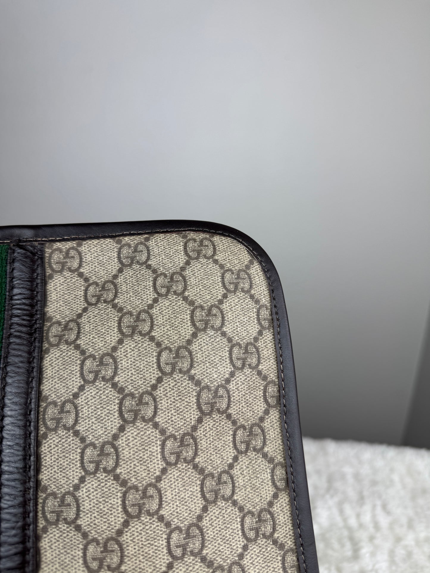 GUCCI Web Flap large Messenger GG Supreme Coated Canvas