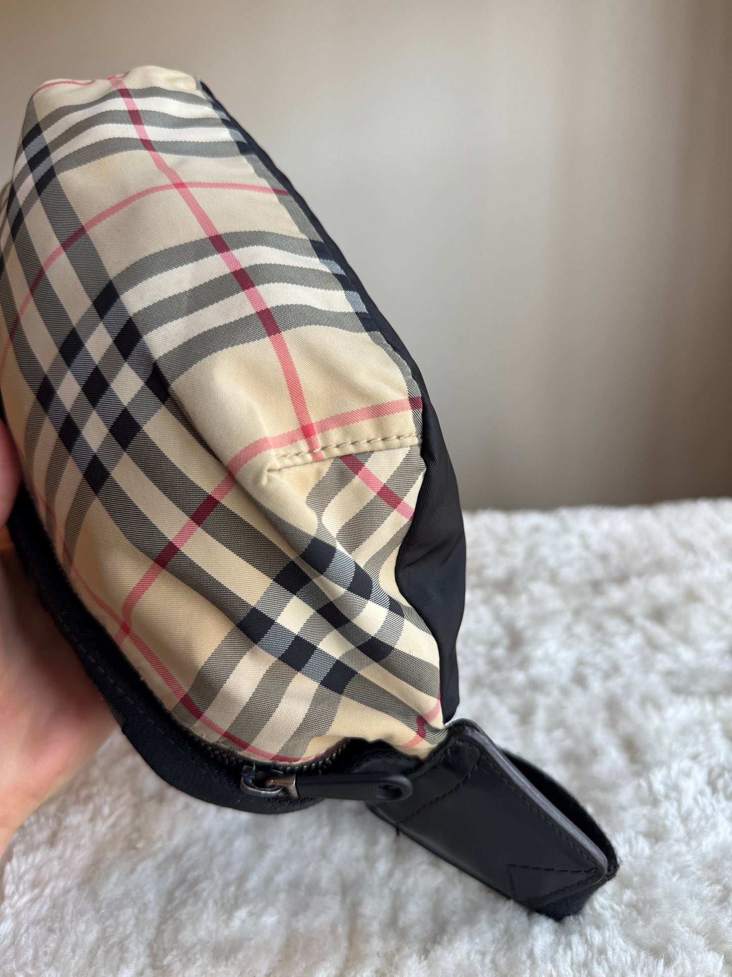 BURBERRY Nylon Check Sonny Bum bag Achieve beige Black