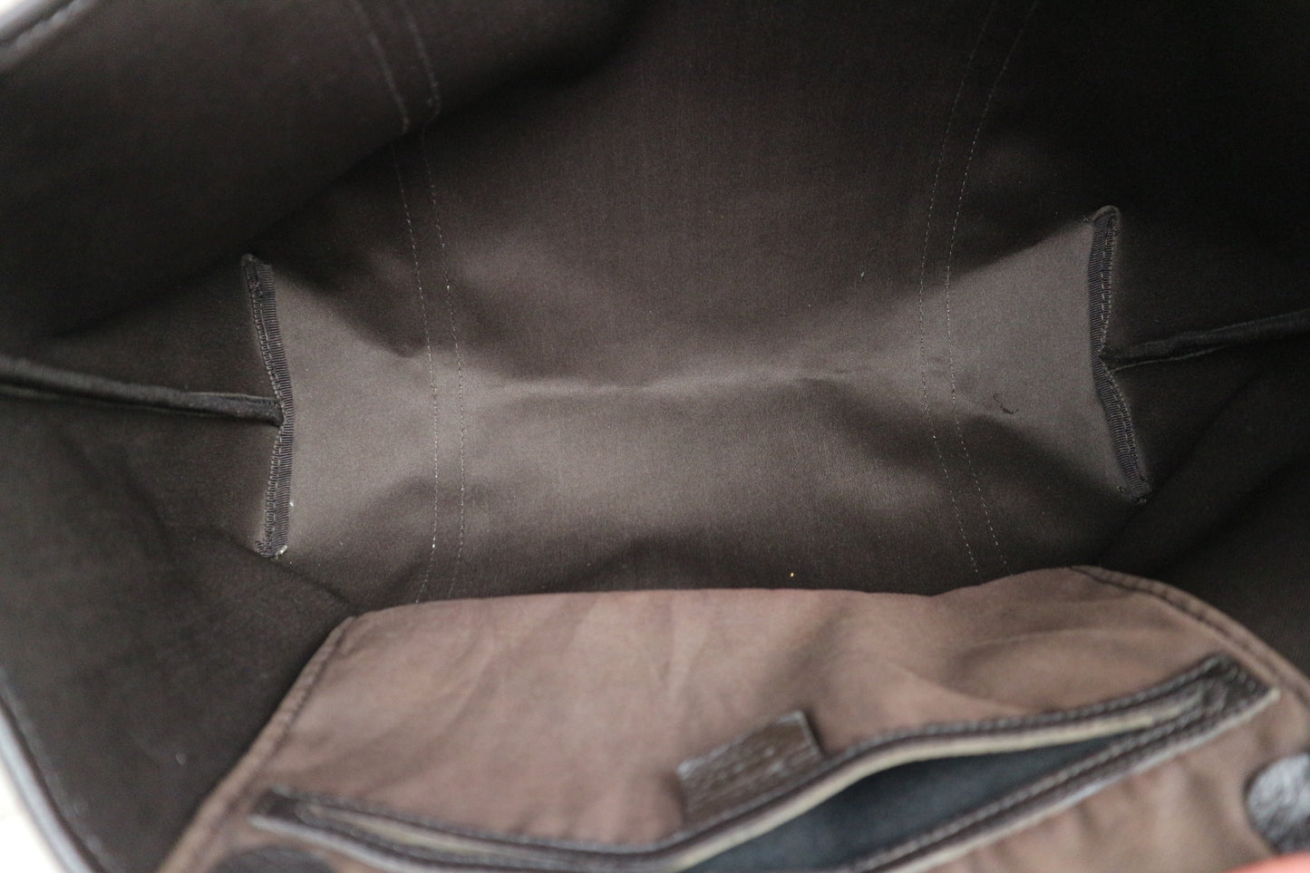 Gucci Joy Tote GG Supreme Leather Bag