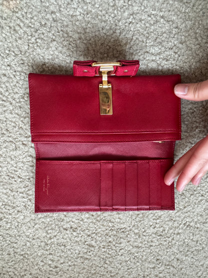 Ferrragamo vara Bow saffiano red