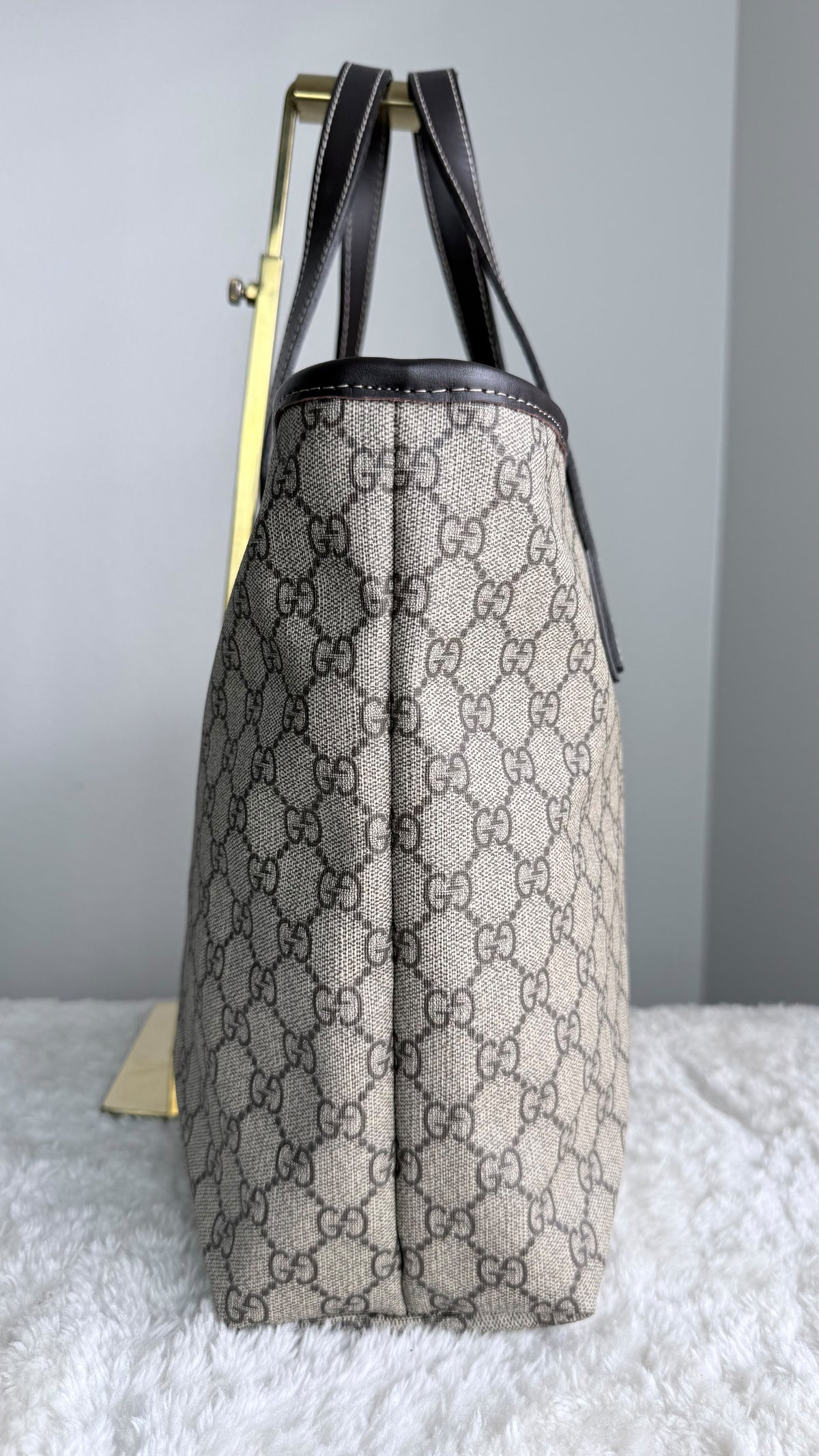 GUCCI Tote Medium GG Supreme Dark brown