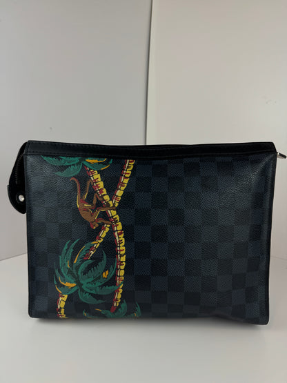 LOUIS VUITTON Damier Cobalt Jungle Pochette  Voyage MM