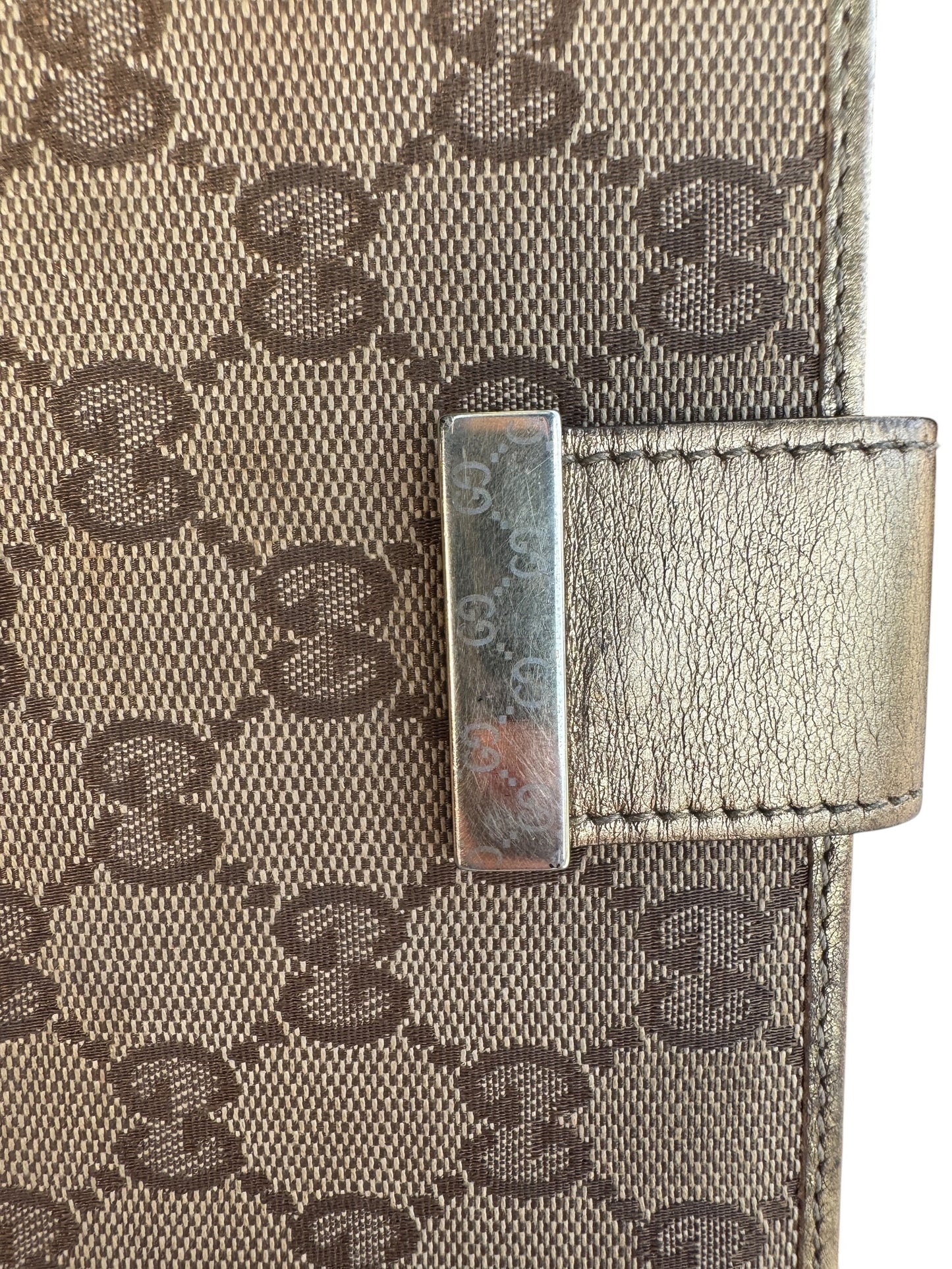 WA7👛 Gucci long wallet GG Canvas gold (COA included) retail $885