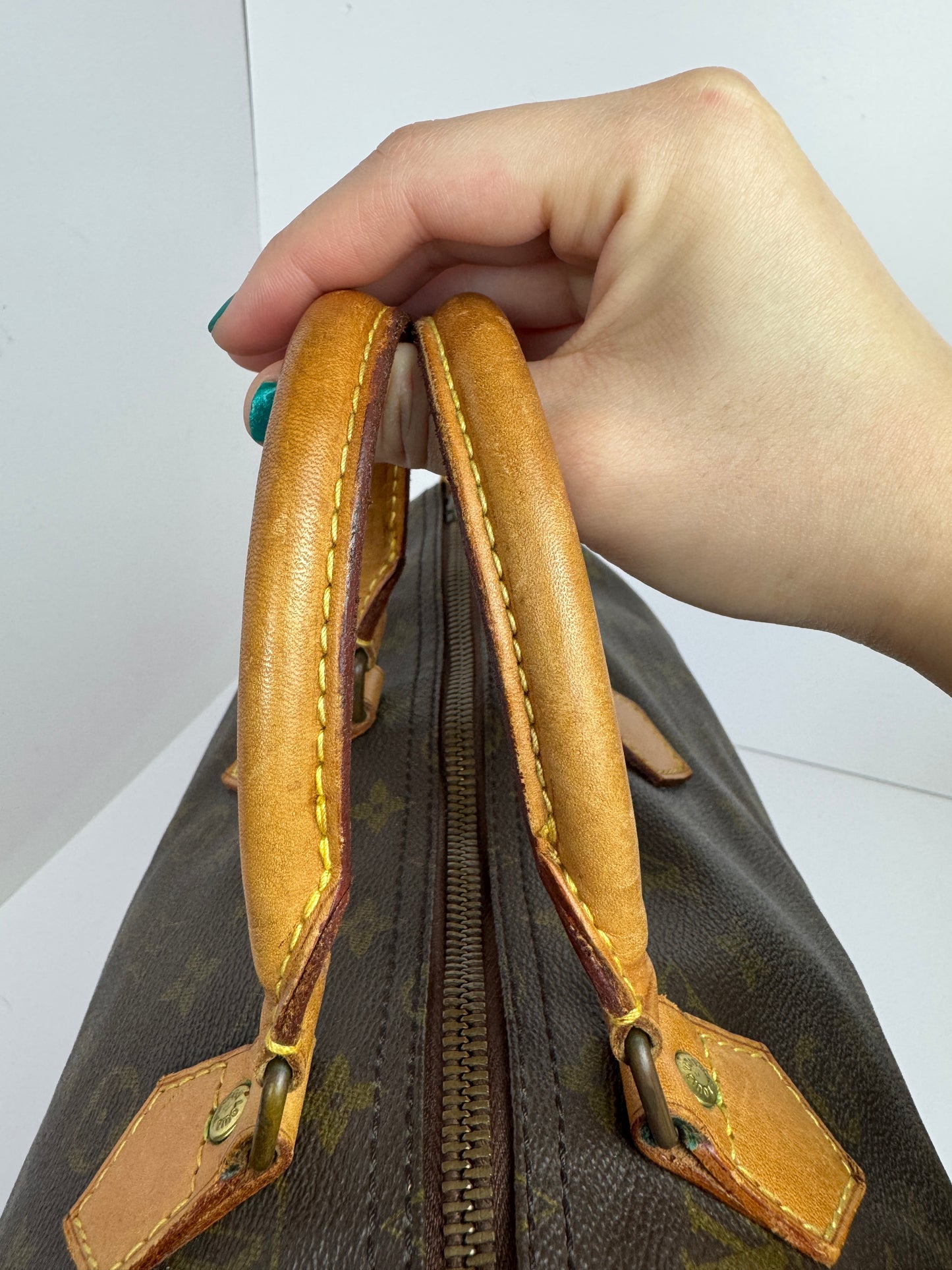 Louis Vuitton Speedy Vintage 40 Monogram