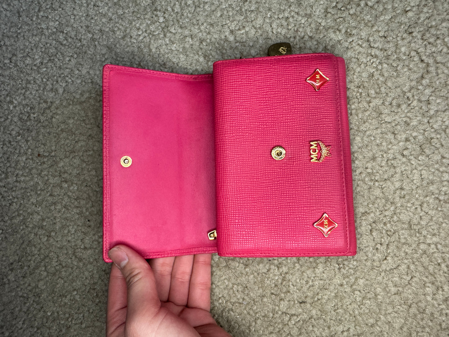 Mcm Wallet Trifold Pink