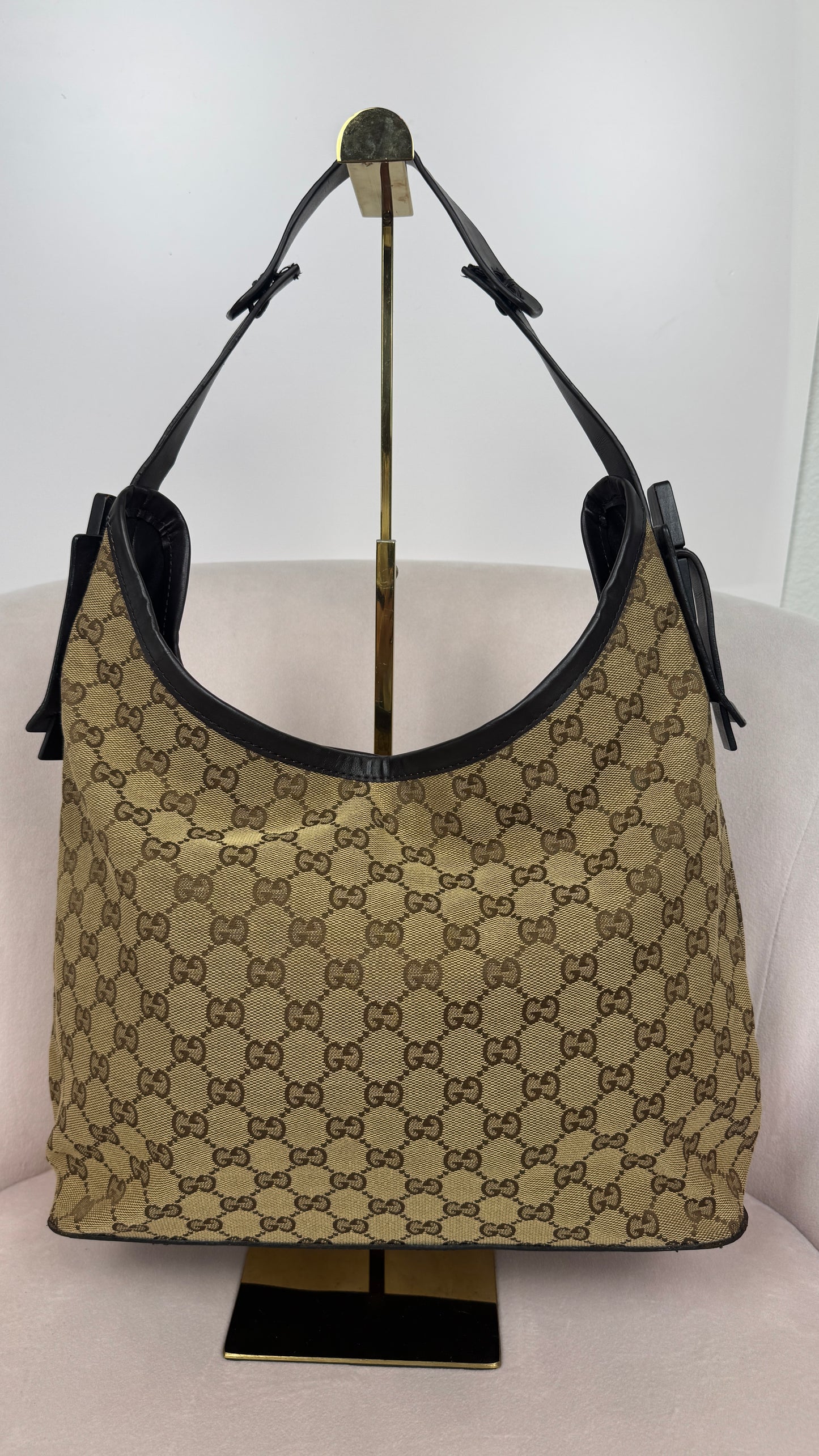 Gucci GG Canvas Hobo Shoulder Bag (Vintage)