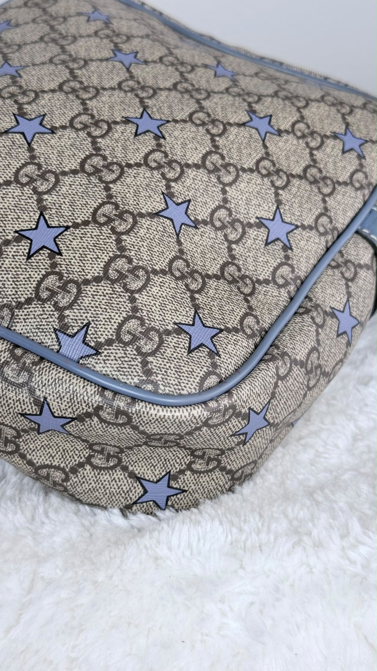 GUCCI GG Supreme Star Crossbody Coated Canvas Blue
