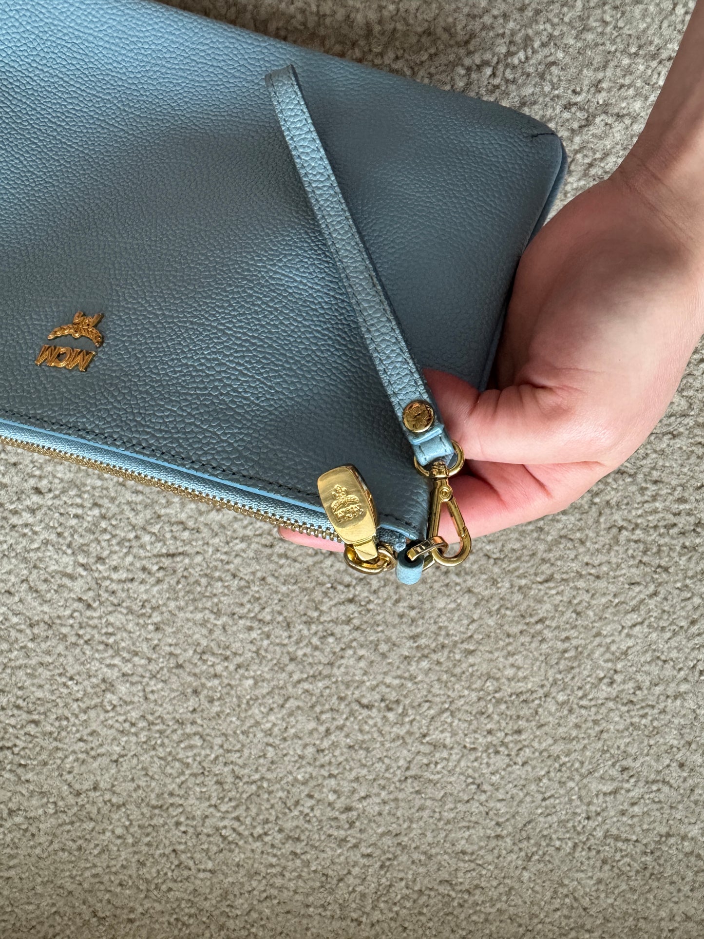 Mcm clutch leather Blue