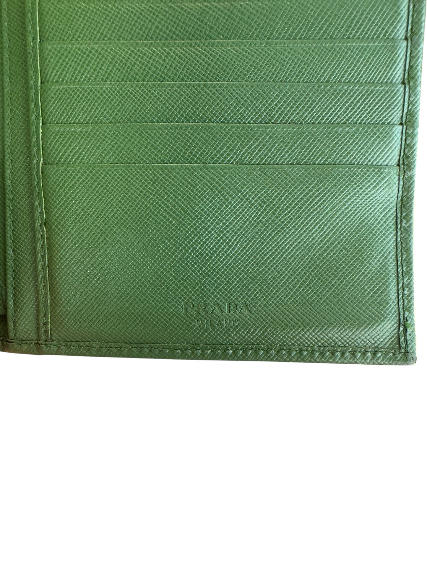 WA3👛 Prada Saffiano Leather Green (COA included) Retail $1250