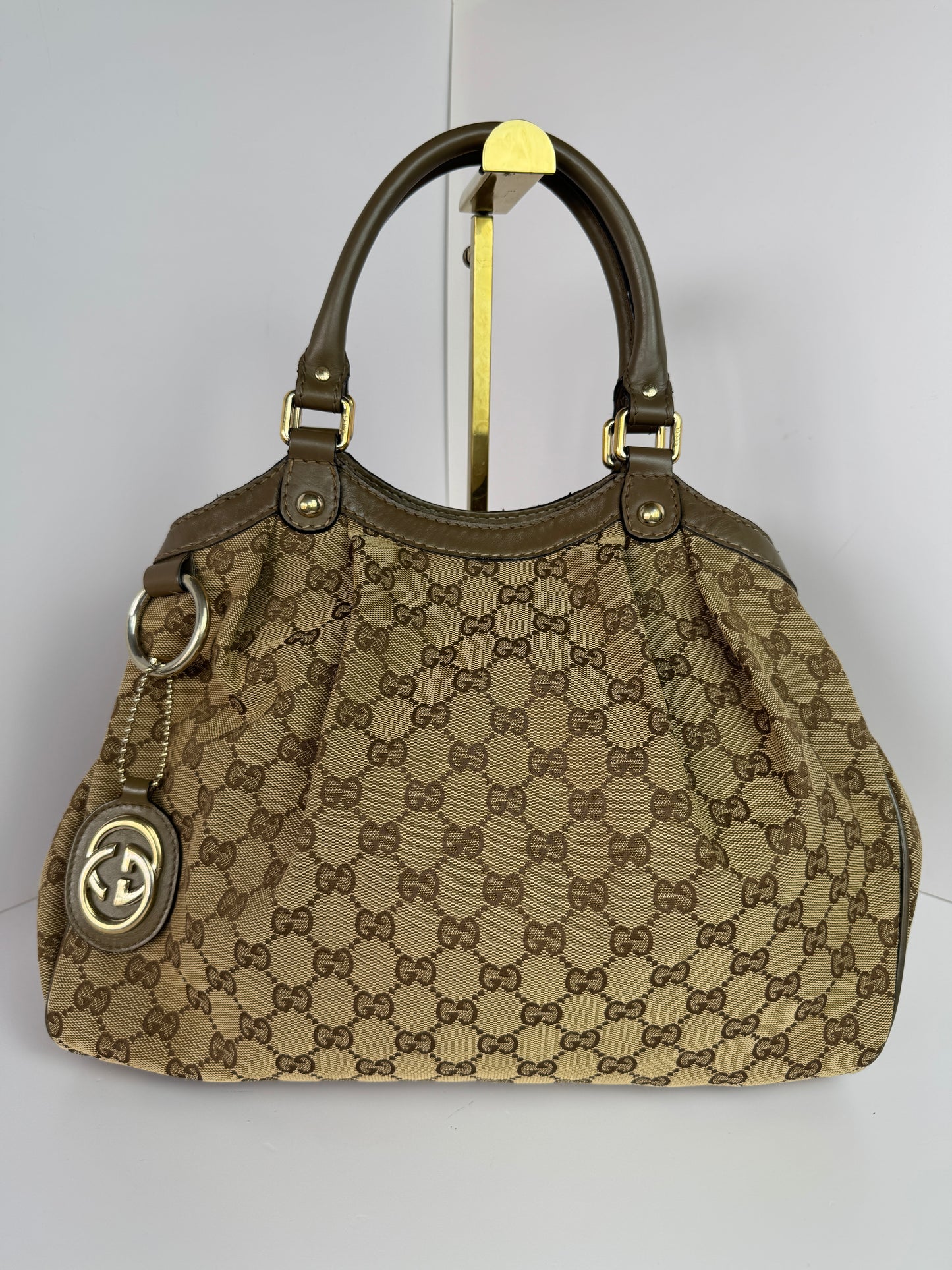 GUCCI Sukey Hobo GG Canvas Kaki