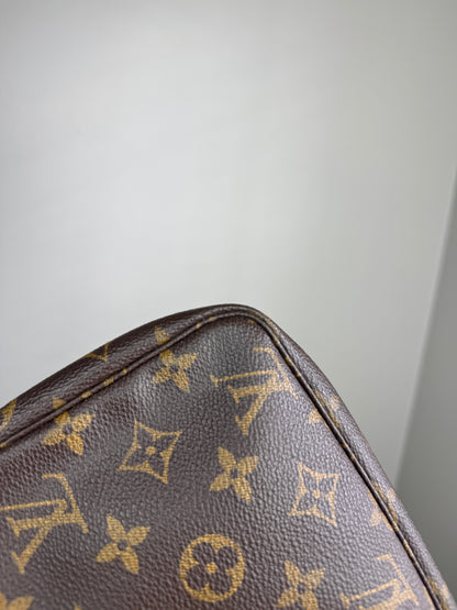 LOUIS VUITTON Pochette Monogram Canvas