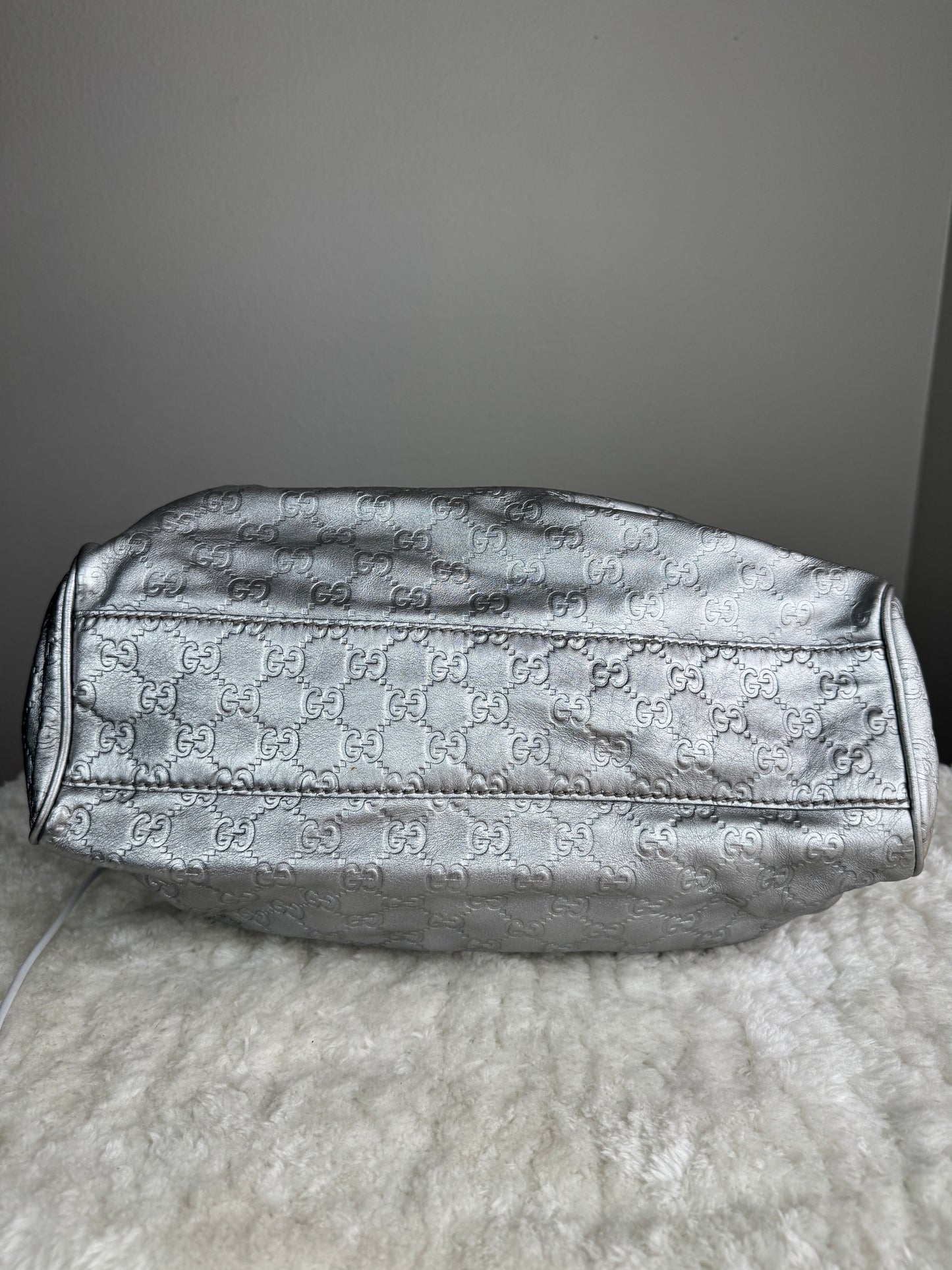 GUCCI sukey Guccissima Leather  Metallic Silver