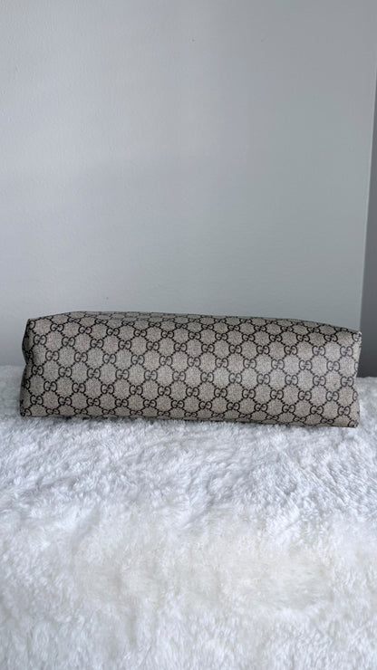 GUCCI Tote Medium GG Supreme Coated canvas brown
