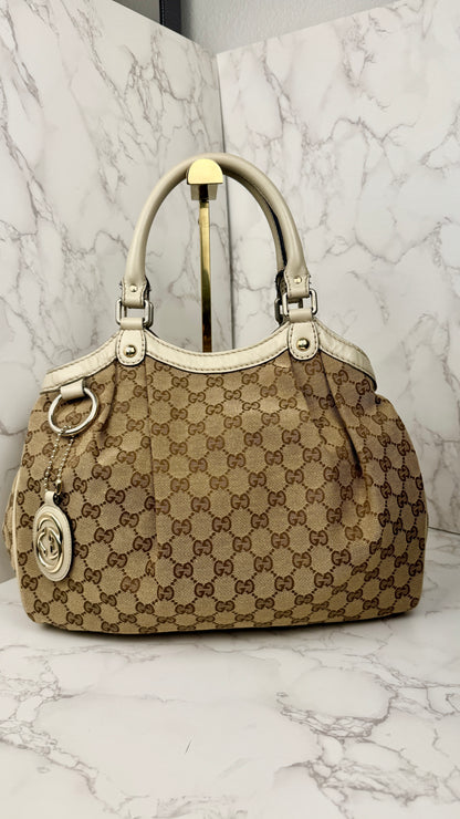 Gucci Sukey Hobo Monogram Beige
