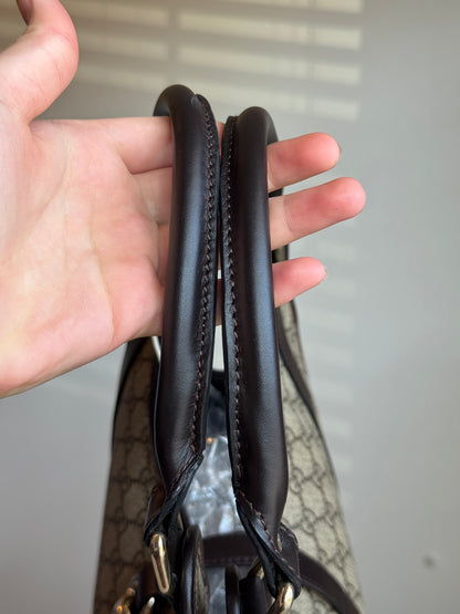 GUCCI GG Supreme Bardot Medium Coated Canvas