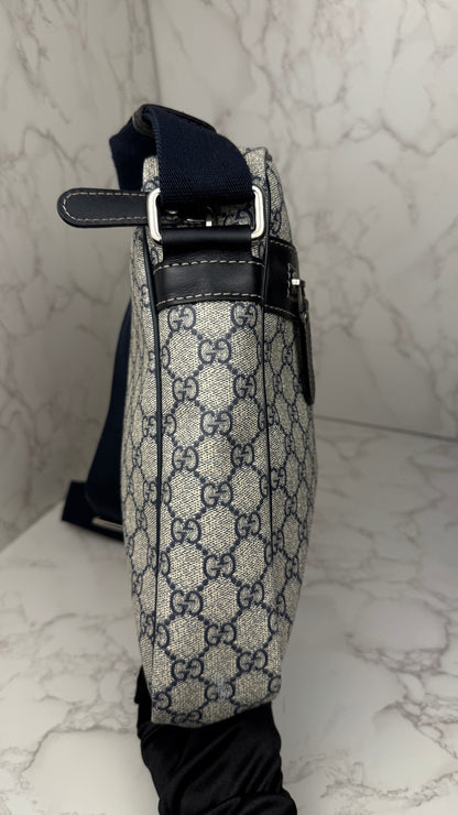Gucci Front Zip Messenger Navy