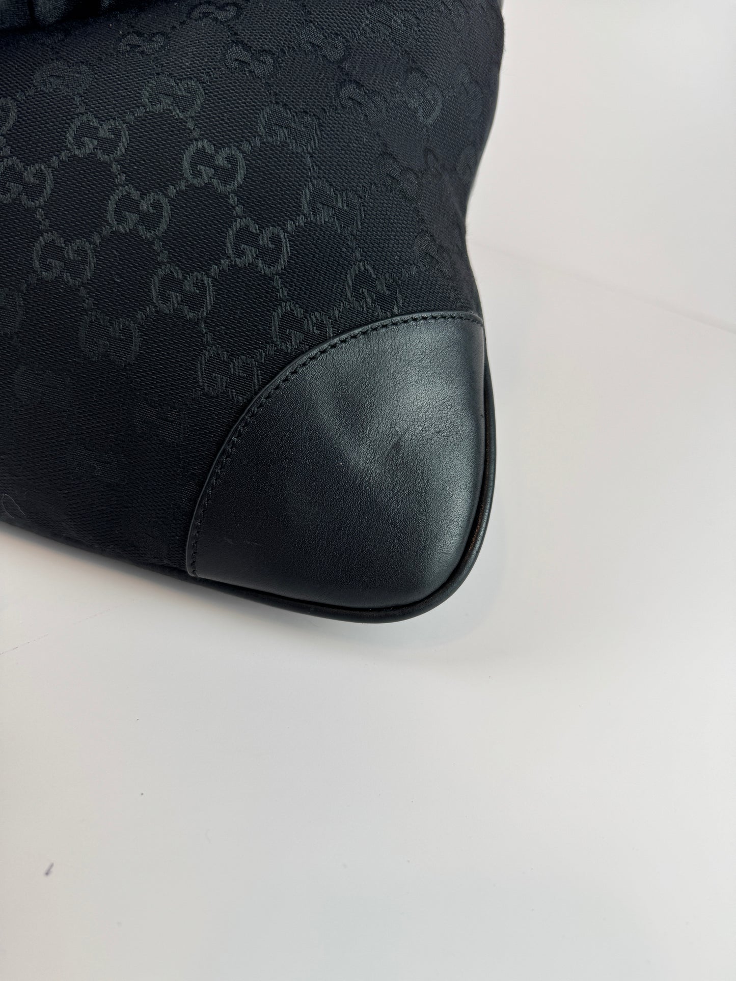 GUCCI Lobster Clasp Jackie O Hobo  Shoulder monogram Black